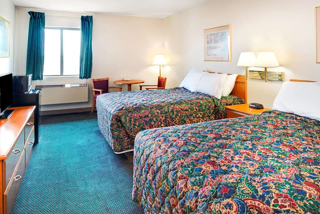 Countryside Inn & Suites Omaha East-Council Bluffs Ia Room photo