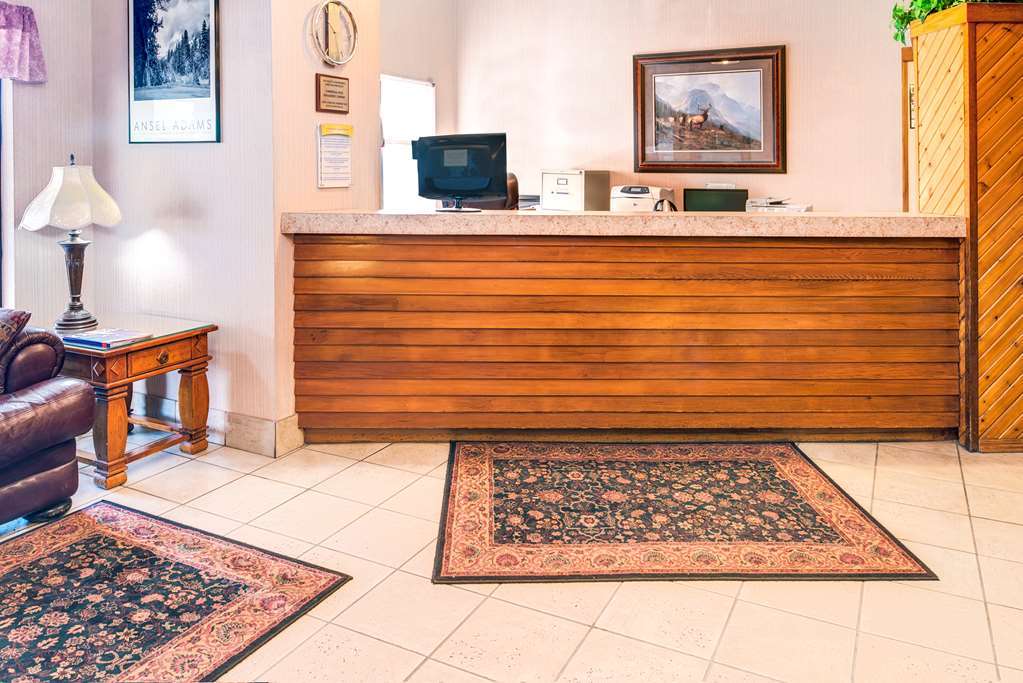 Countryside Inn & Suites Omaha East-Council Bluffs Ia Interior photo