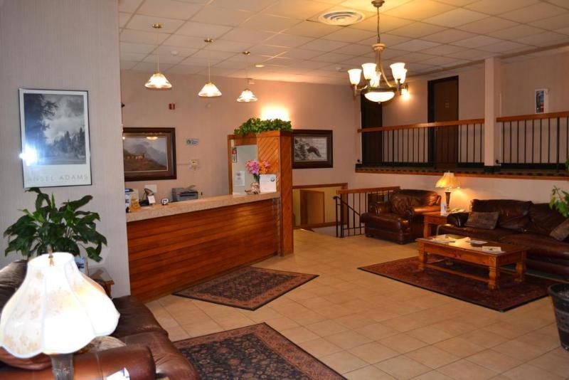 Countryside Inn & Suites Omaha East-Council Bluffs Ia Exterior photo