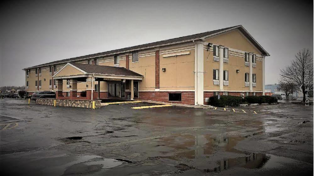 Countryside Inn & Suites Omaha East-Council Bluffs Ia Exterior photo