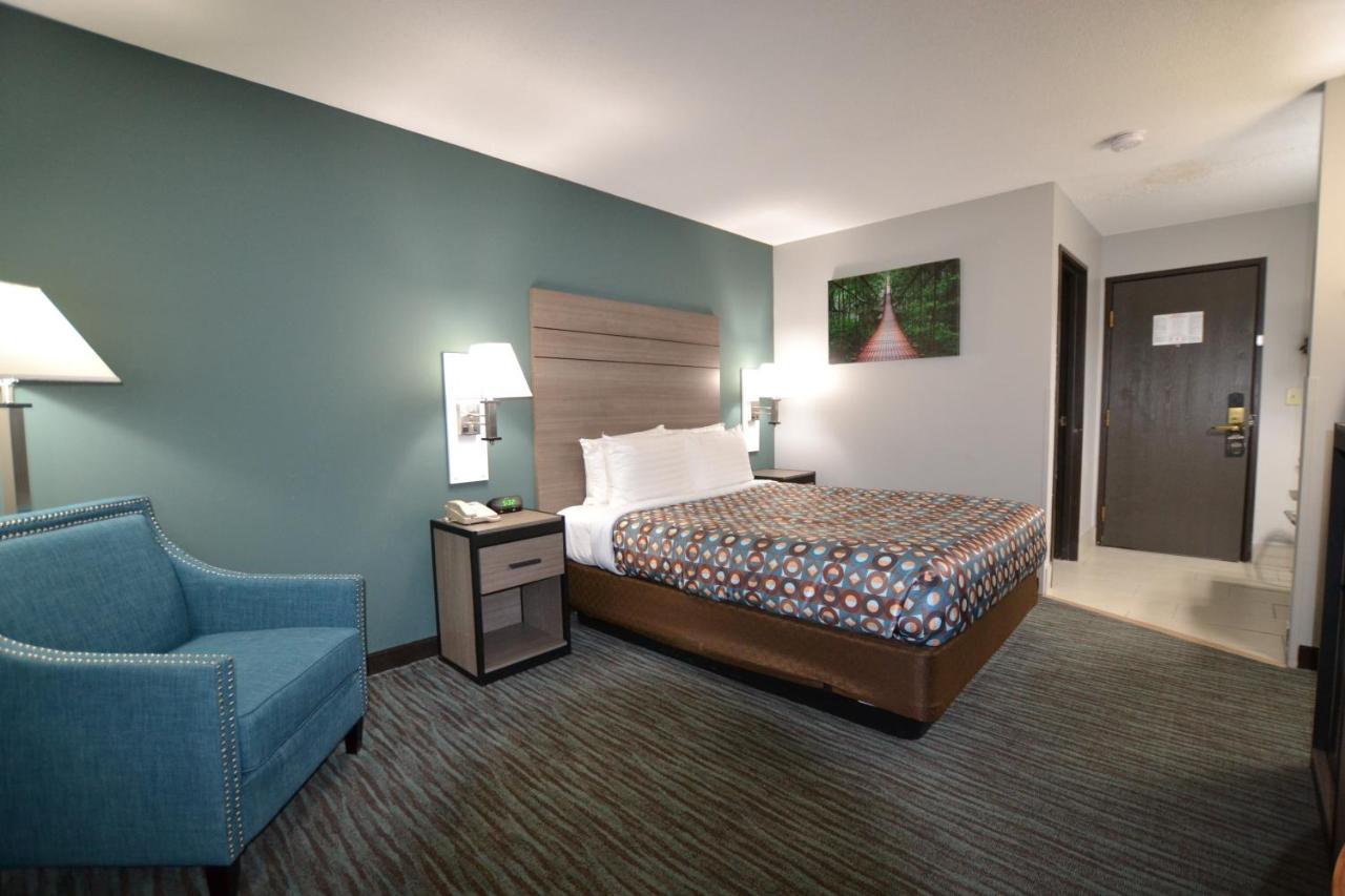 Countryside Inn & Suites Omaha East-Council Bluffs Ia Exterior photo